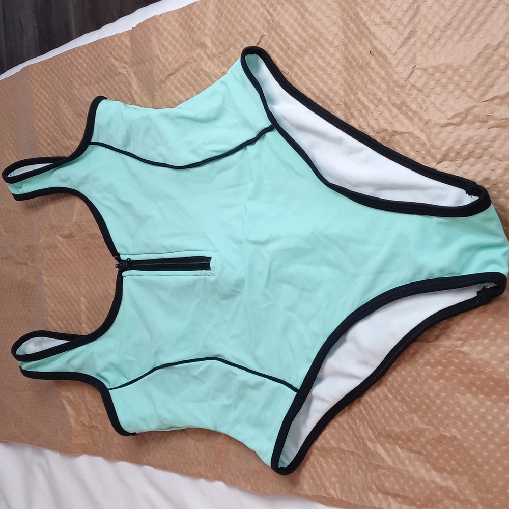 Cute one piece swimsuit